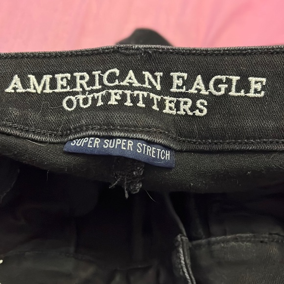 American Eagle Black Ripped Jegging Crop Jeans - Picture 6 of 6